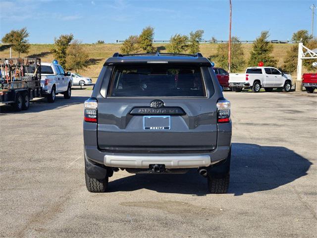 2024 toyota 4runner trd off road premium