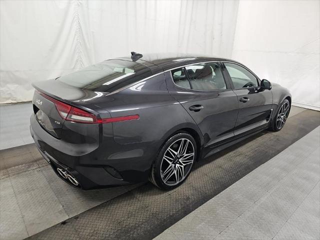 2023 kia stinger gt2