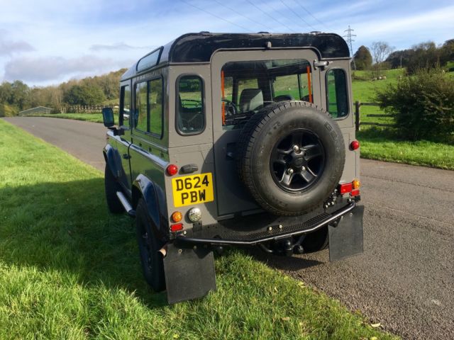 land rover defender v8, recent rebuild, 6 leather seats, excellent condition