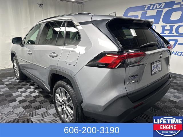 2022 toyota rav4 xle