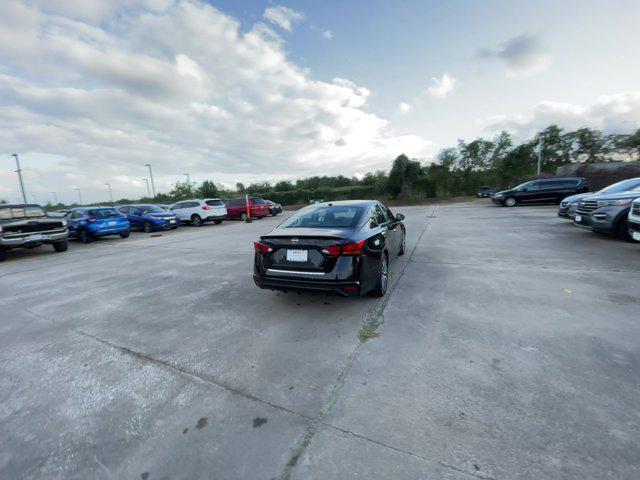 2023 nissan altima 2.5 sv