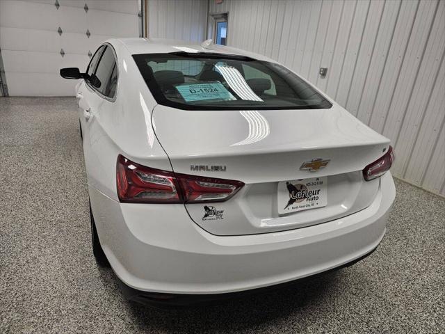 2022 chevrolet malibu fwd lt