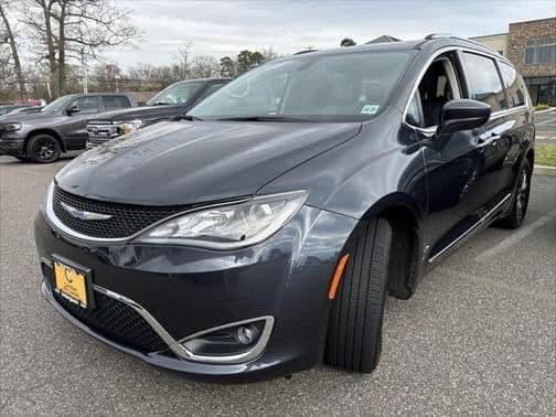 2020 chrysler pacifica touring l plus front-wheel drive passenger van in lakehurst, new jersey