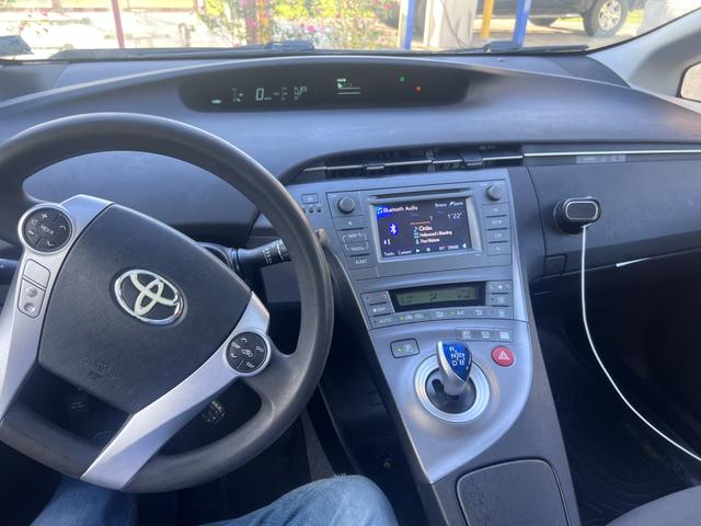 2015 toyota prius four