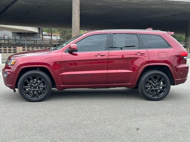 2021 jeep grand cherokee laredo