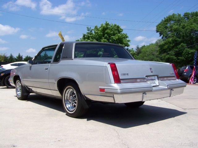 pristine org olds cold ac turn key fresh n our showroom calais 442 salon sister