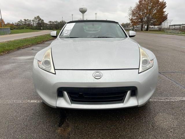 2010 nissan 370z touring