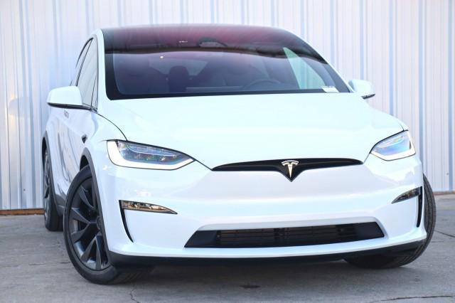 2023 tesla model x