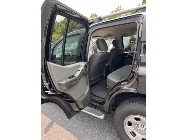 2012 nissan xterra x
