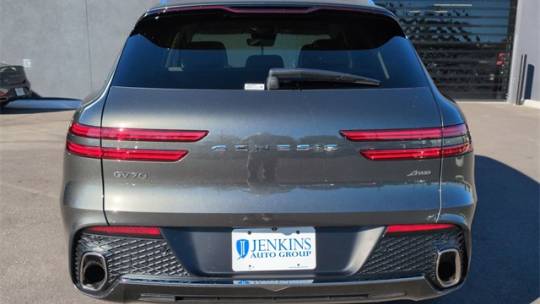 2025 Genesis GV70