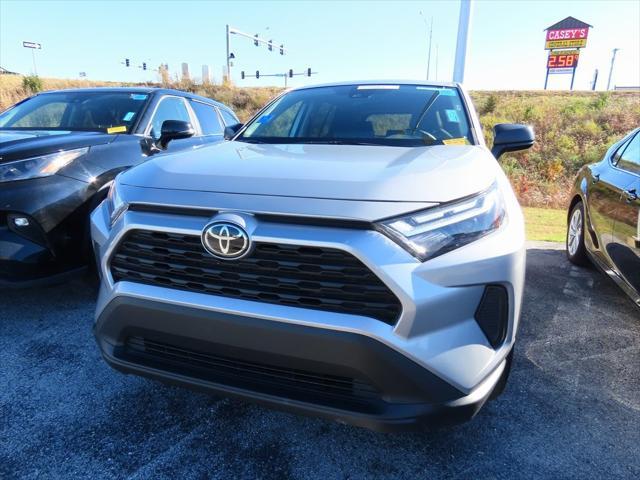 2024 toyota rav4 le