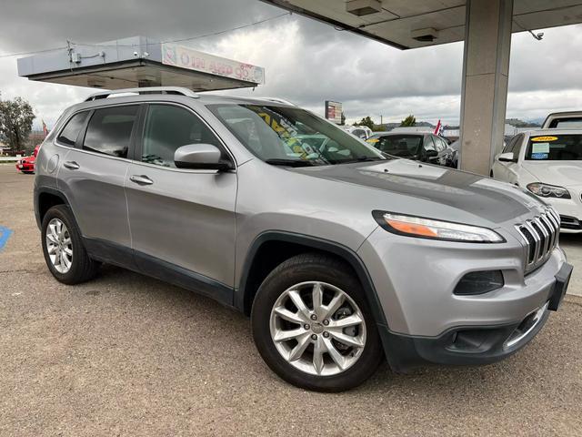 2017 jeep cherokee sport