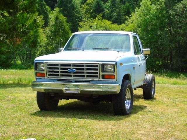 1984 ford f250 6.9 diesel 4x4 pickup truck â¾ ton manual