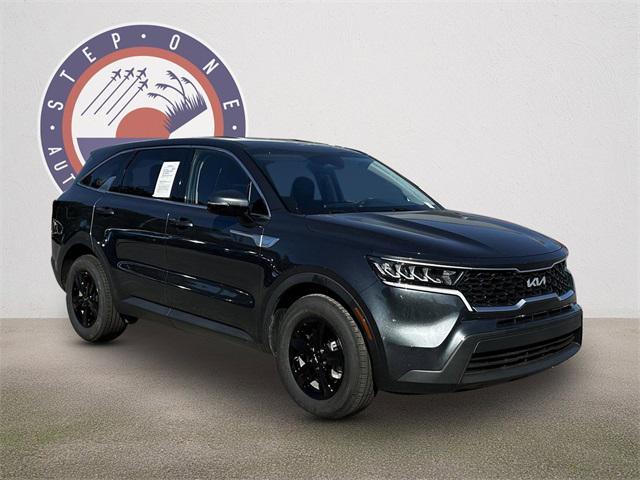 2022 kia sorento lx