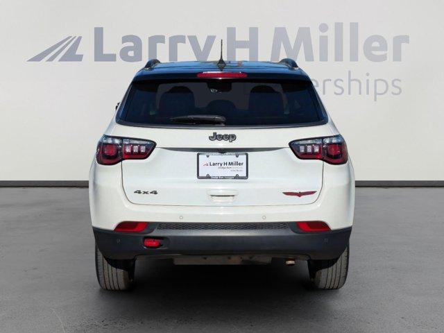 2021 jeep compass trailhawk