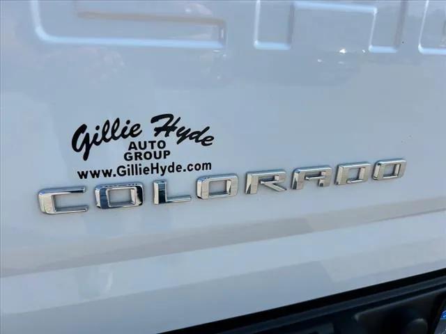 2022 chevrolet colorado lt