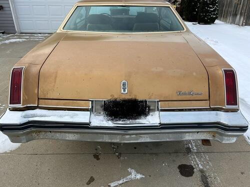1977 oldsmobile cutlass supreme, 2 door, with 350 olds engine and 350 tranny