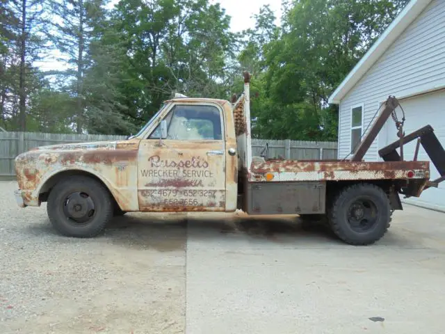 1968 chevy c30 ( real patina )
