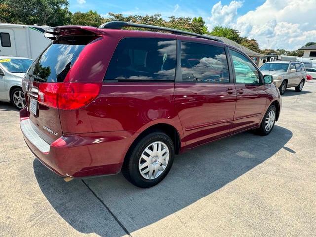 2007 toyota sienna le