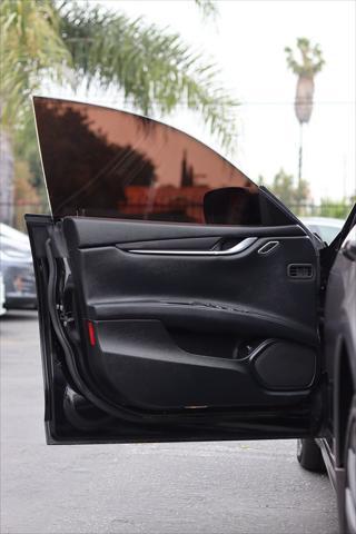 2016 maserati ghibli base