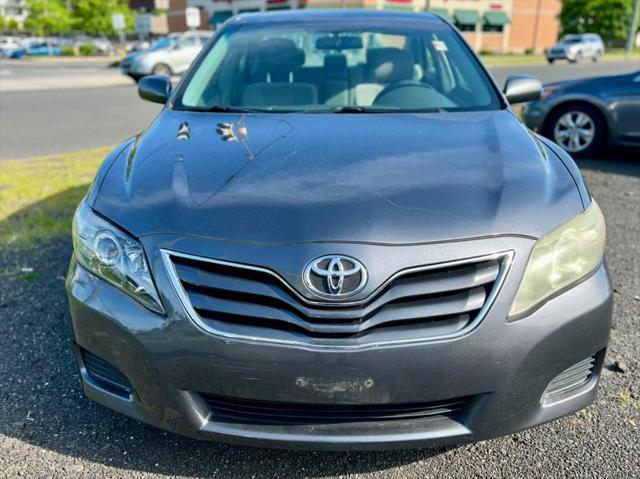2010 toyota camry le