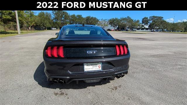 2022 ford mustang gt