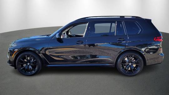 2025 BMW X7