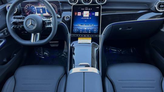 2025 Mercedes-Benz GLC