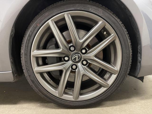 2018 lexus is 300 base