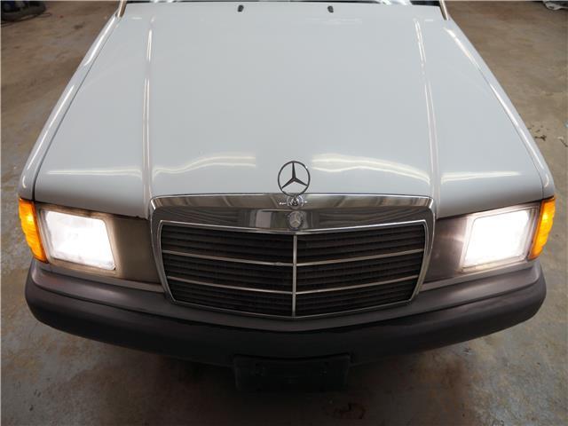 no reserve - clean - benz - good driver - new tires