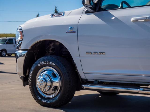 2022 ram 3500 big horn crew cab 4x4 8' box