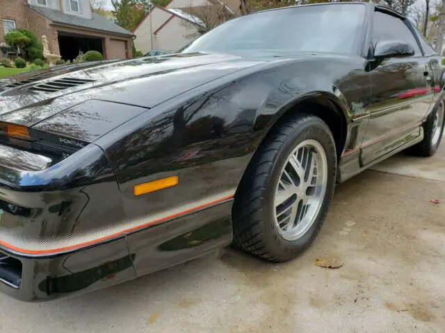 1985 pontiac trans am t-tops