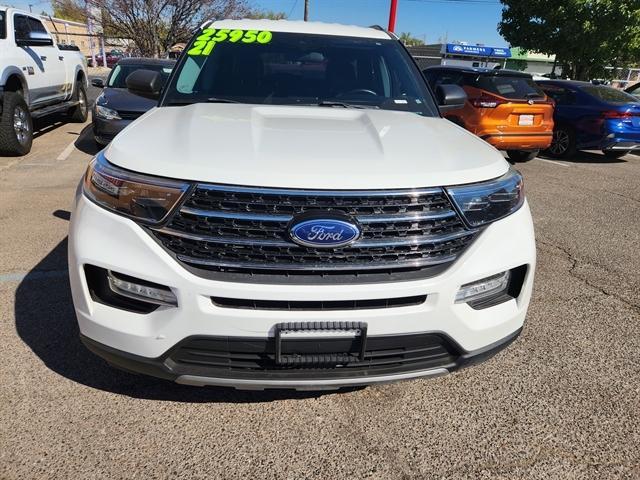 2021 ford explorer xlt