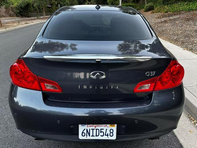 2010 infiniti g37 journey