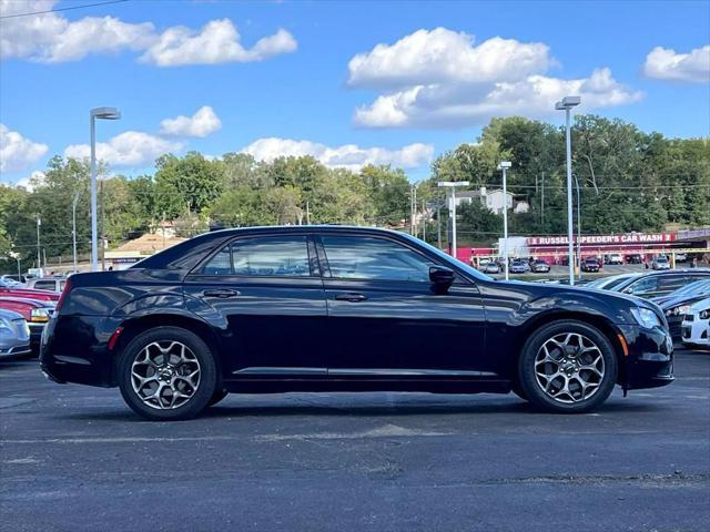 2018 chrysler 300 touring
