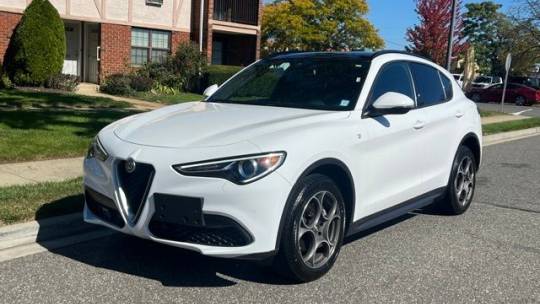 2022 Alfa Romeo Stelvio