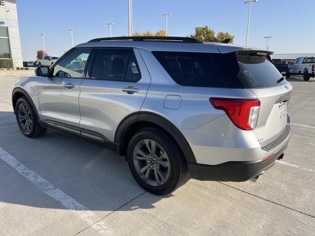 2021 ford explorer xlt