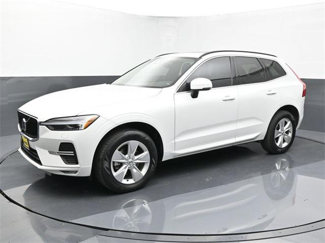 2022 volvo xc60 b5 momentum