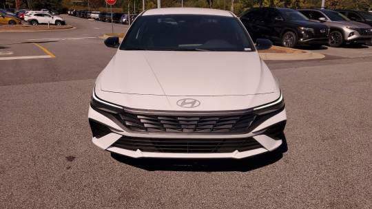 2025 Hyundai Elantra