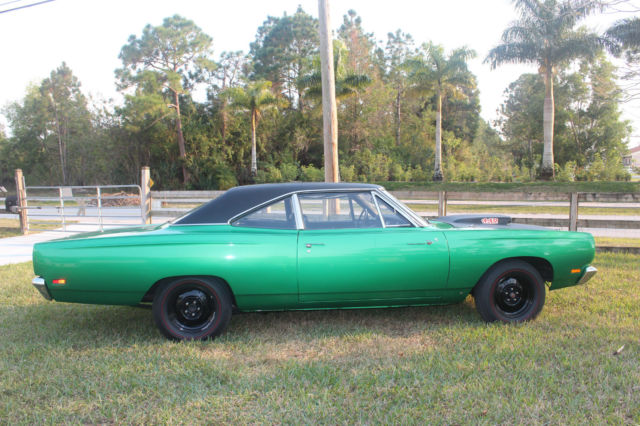 19691/2 roadrunner a12 the real deal not a clone not a tribute