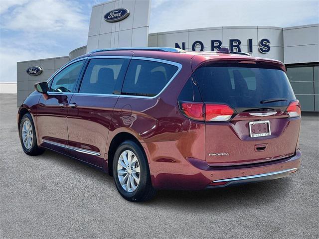 2018 chrysler pacifica touring-l