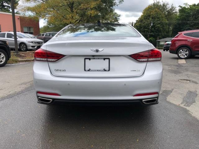 2015 hyundai genesis 3.8l 3.8l 4dr sedan for sale in danbury, connecticut