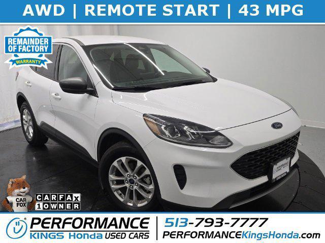 2022 ford escape se