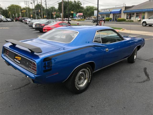 1970 plymouth cuda 440-6 pack restomod shaker hood qa1 shocks wilwood brake