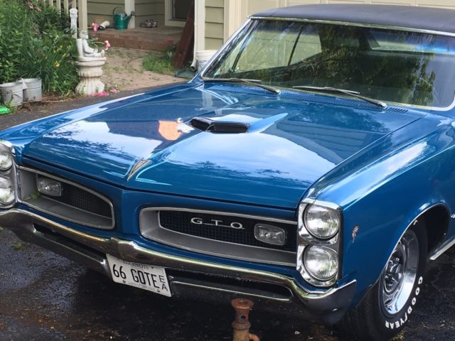 cubbie blue 1966 gto - tri power, manual, awesome condition, low reserve