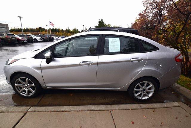 2019 ford fiesta se