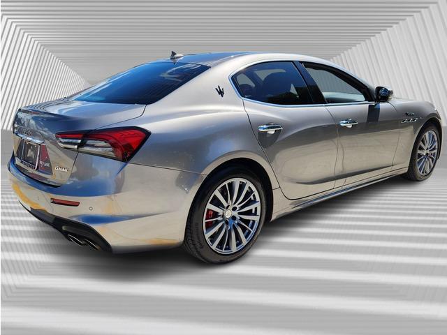 2022 maserati ghibli modena