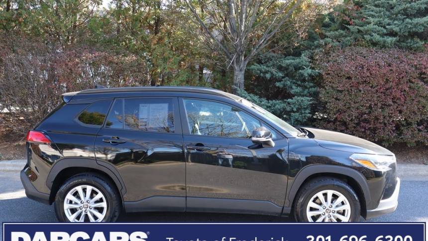 2022 toyota corolla cross le