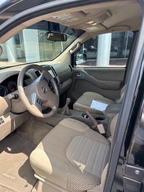 2014 nissan frontier in saint louis, missouri