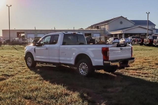 2022 ford f-350 xlt